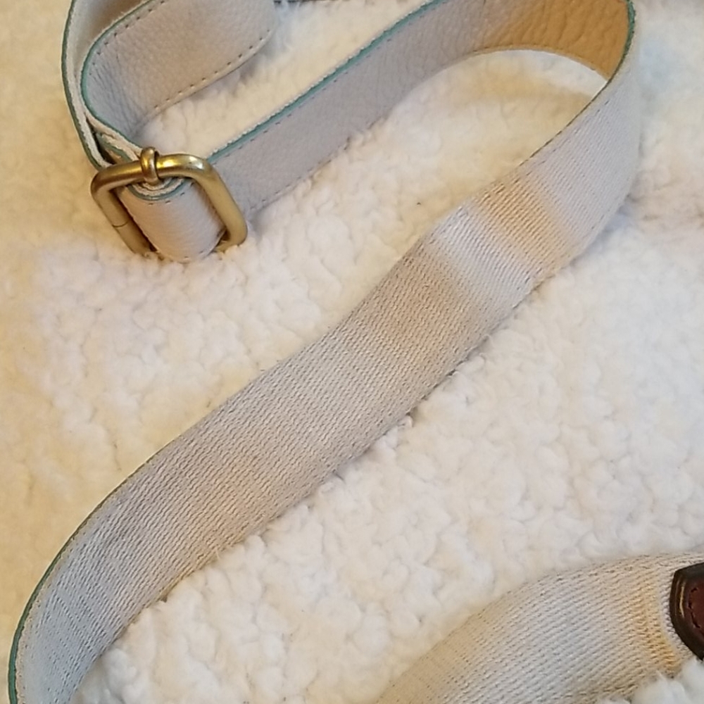 CLOSING SALE FOSSIL Explorer Crossbody - Picture 14 of 14